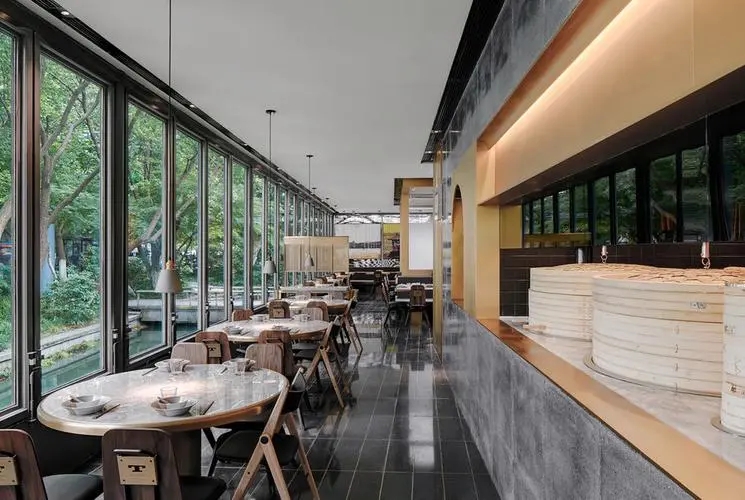 地中海風(fēng)情餐廳設(shè)計：陽光海岸，暢享悠然食光